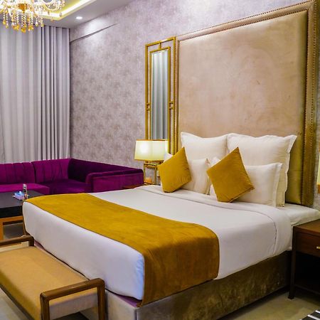 Ifq Hotel & Resort Islamabad Bagian luar foto