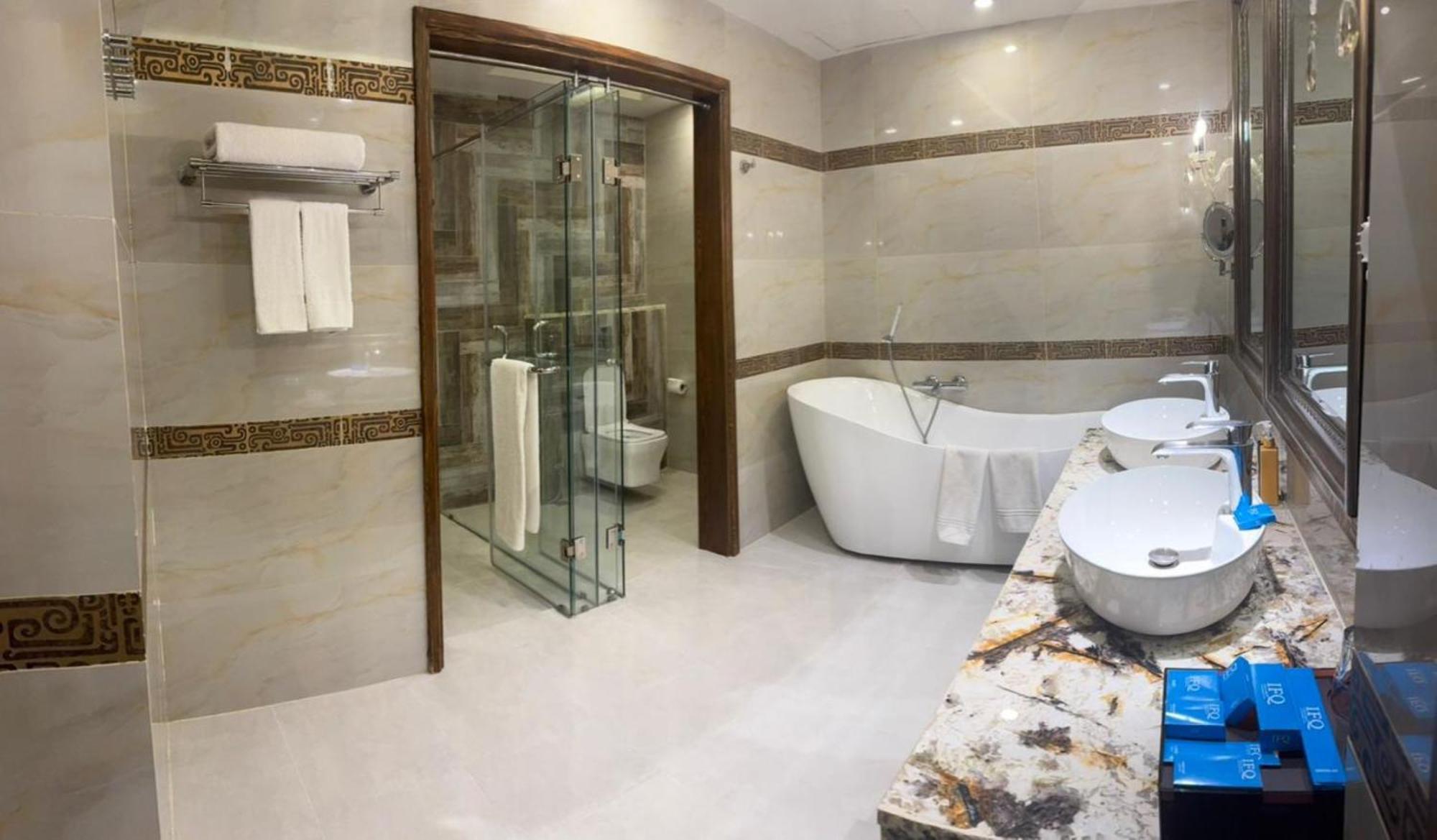 Ifq Hotel & Resort Islamabad Bagian luar foto