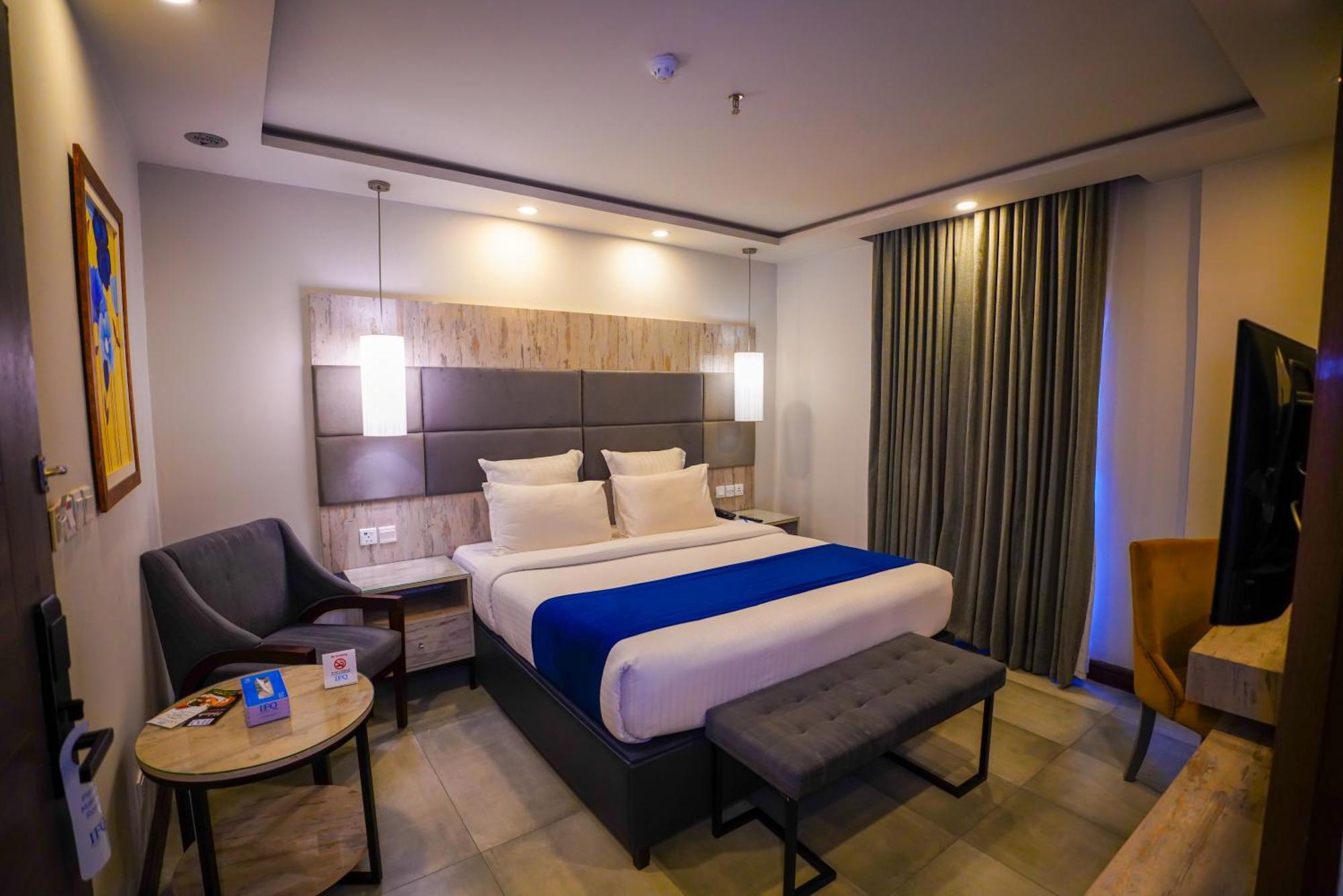 Ifq Hotel & Resort Islamabad Bagian luar foto