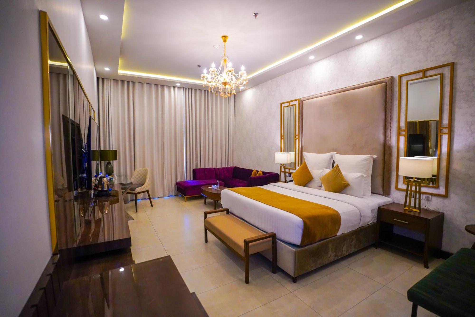 Ifq Hotel & Resort Islamabad Bagian luar foto