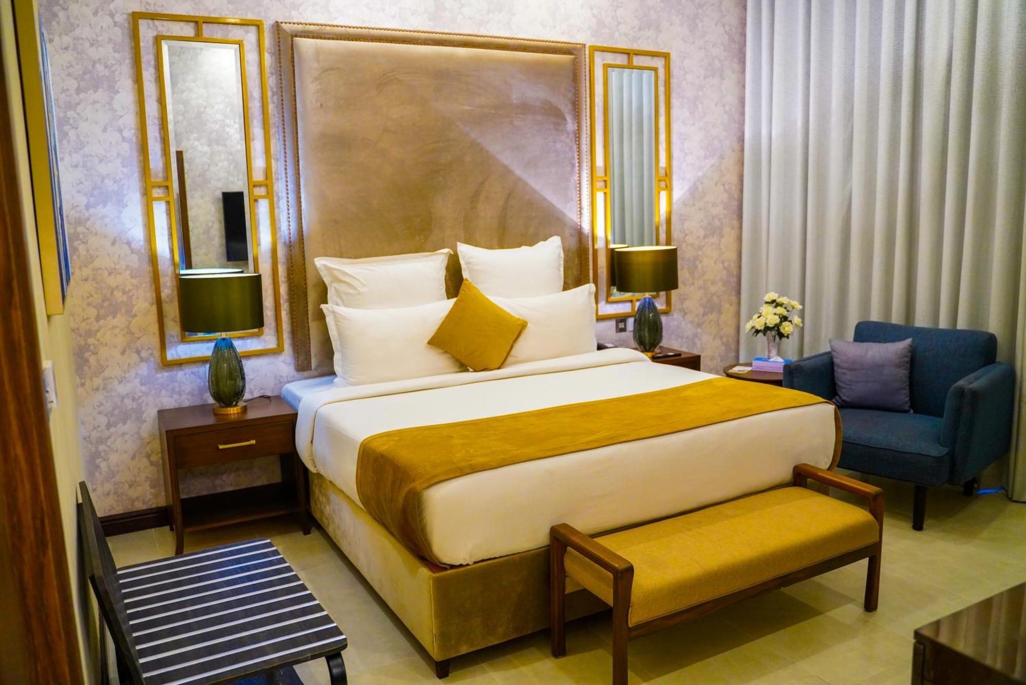 Ifq Hotel & Resort Islamabad Bagian luar foto